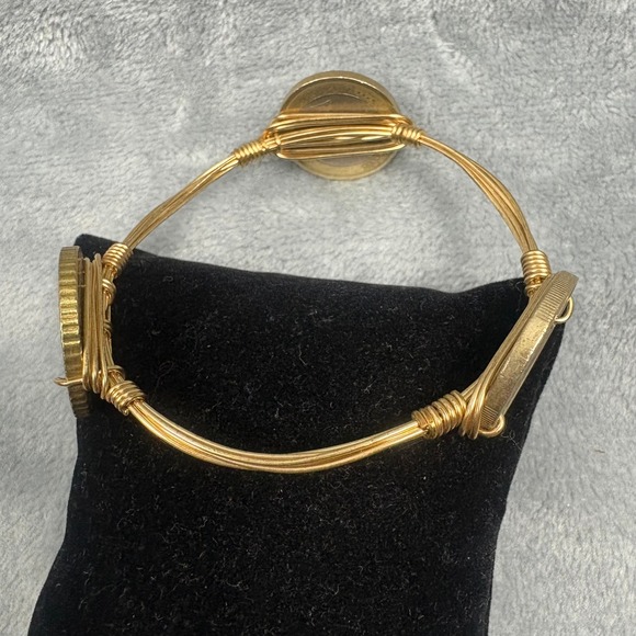 Spain Euro Coin Wire Wrapped Bangle Bracelet Gold Tone 2001 2002 2008 Spanish
